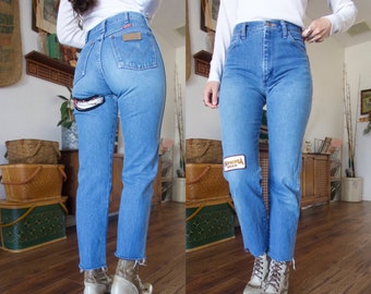 Vintage Wrangler High Waisted Patched Lightwash Denim Jeans