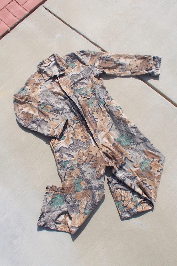 Vintage Walls Camouflage Long Sleeve Coveralls