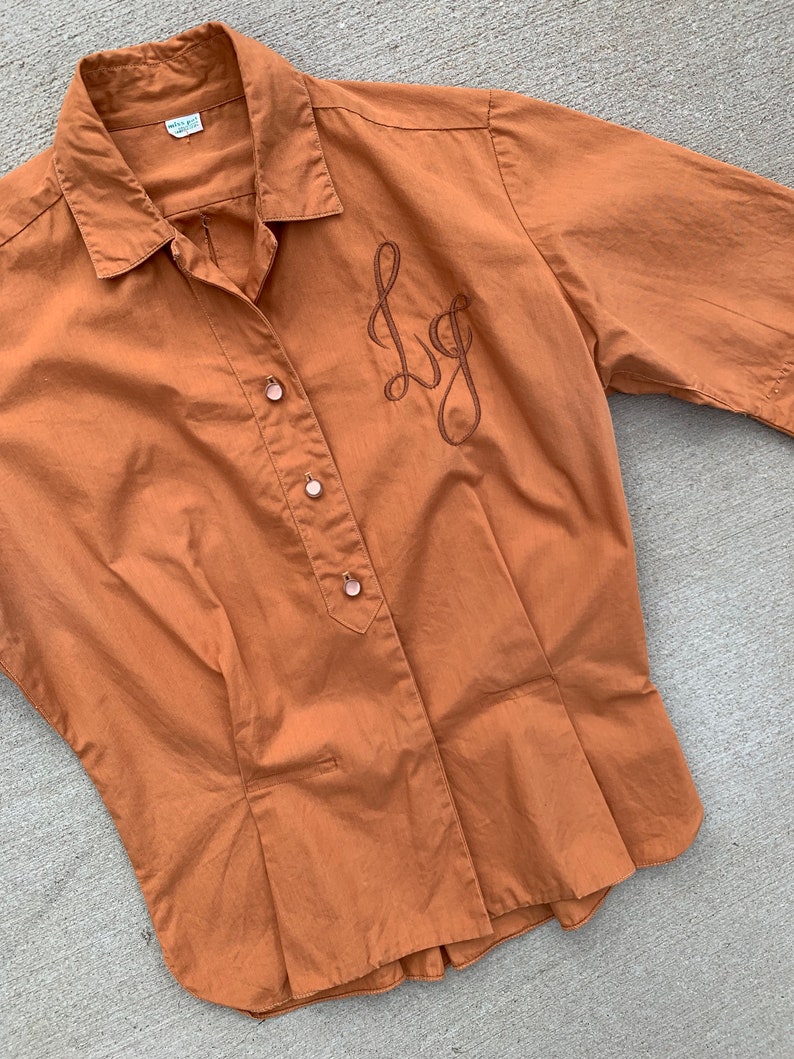 Vintage 50s Miss Pat California Sanforized Rust Colored Embroidered Monogram Initial Button-up Blouse image 7