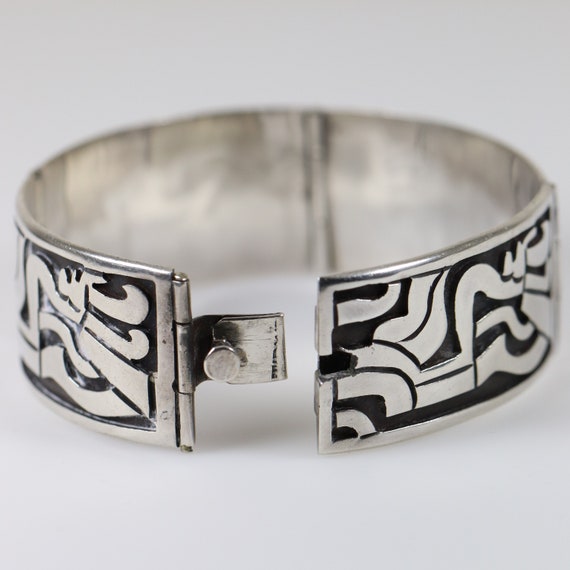 Taxco Aztec Motif Link Bracelet | Vintage Sterlin… - image 4