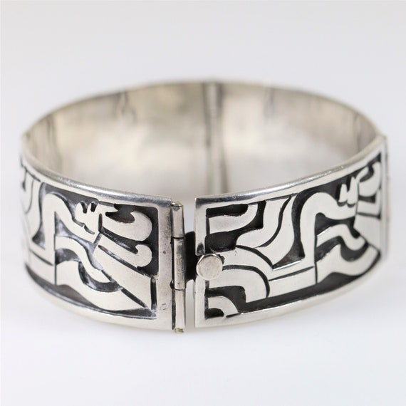 Taxco Aztec Motif Link Bracelet | Vintage Sterlin… - image 3