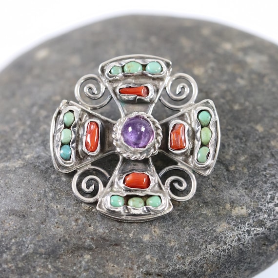 Belle Broche Ancienne En Argent Avec Cabochon De Corail Et Petite Pierre Blanche - Occasion Très Bon état