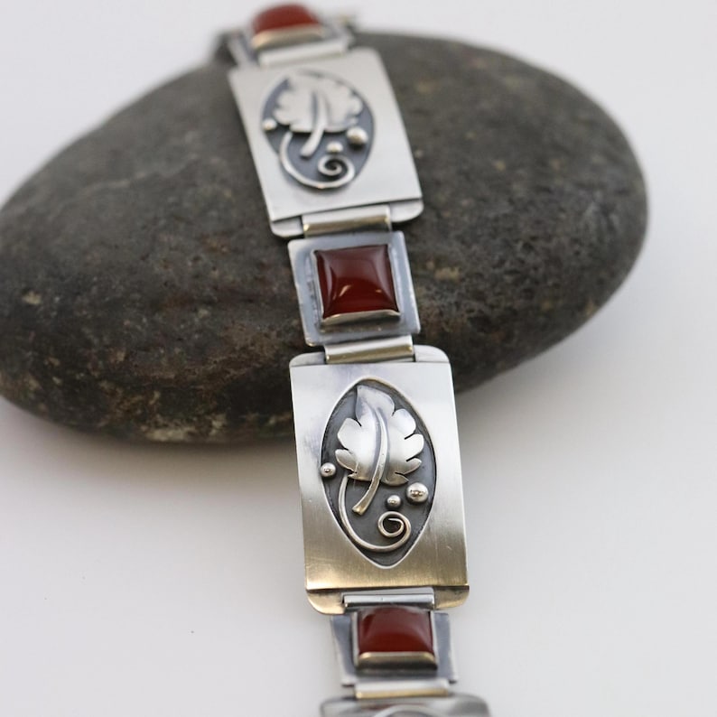 Vintage Lawrence Foss Silver Jewelry | Foliate and Carnelian Bracelet - Carmel FSJ