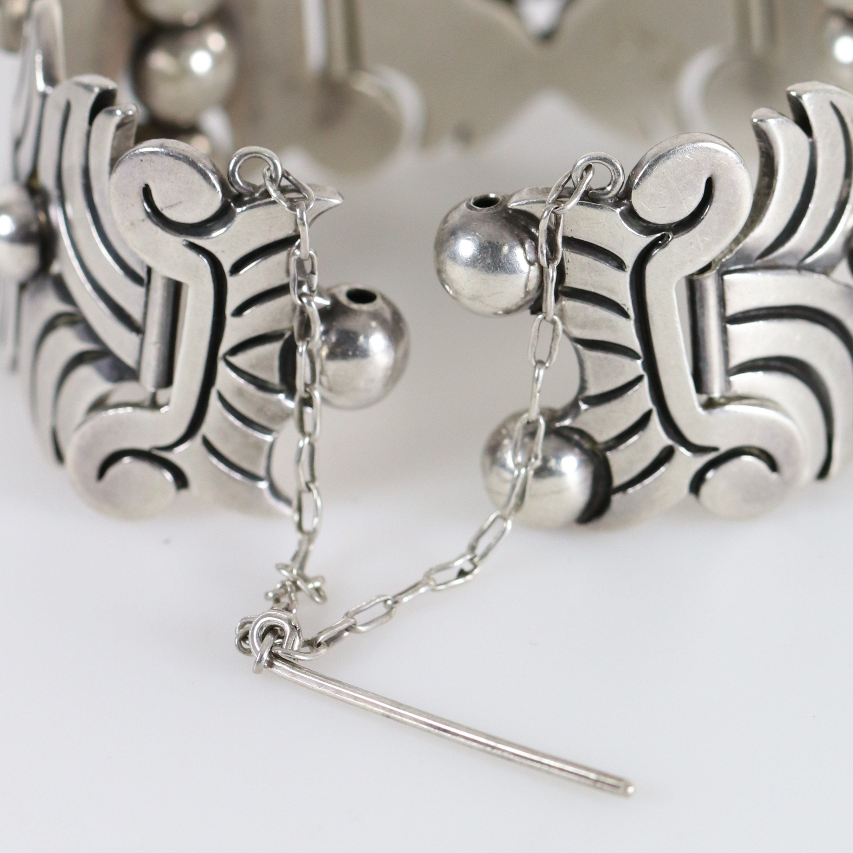 Taxco Hector Aguilar Aztec Panel Bracelet | Vintage Sterling Taxco Hector Aguilar Aztec Panel Bracelet | Vintage Sterling