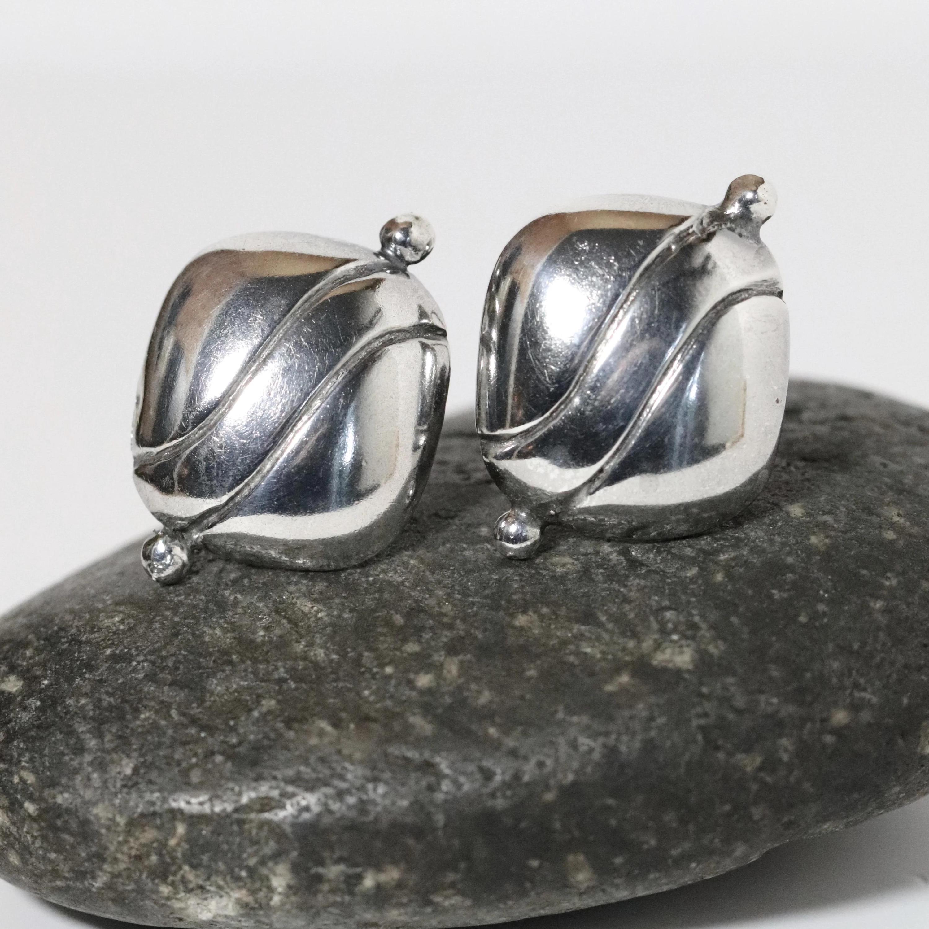 William Spratling Pillow Earrings Sterling Silver Vintage Jewelry…