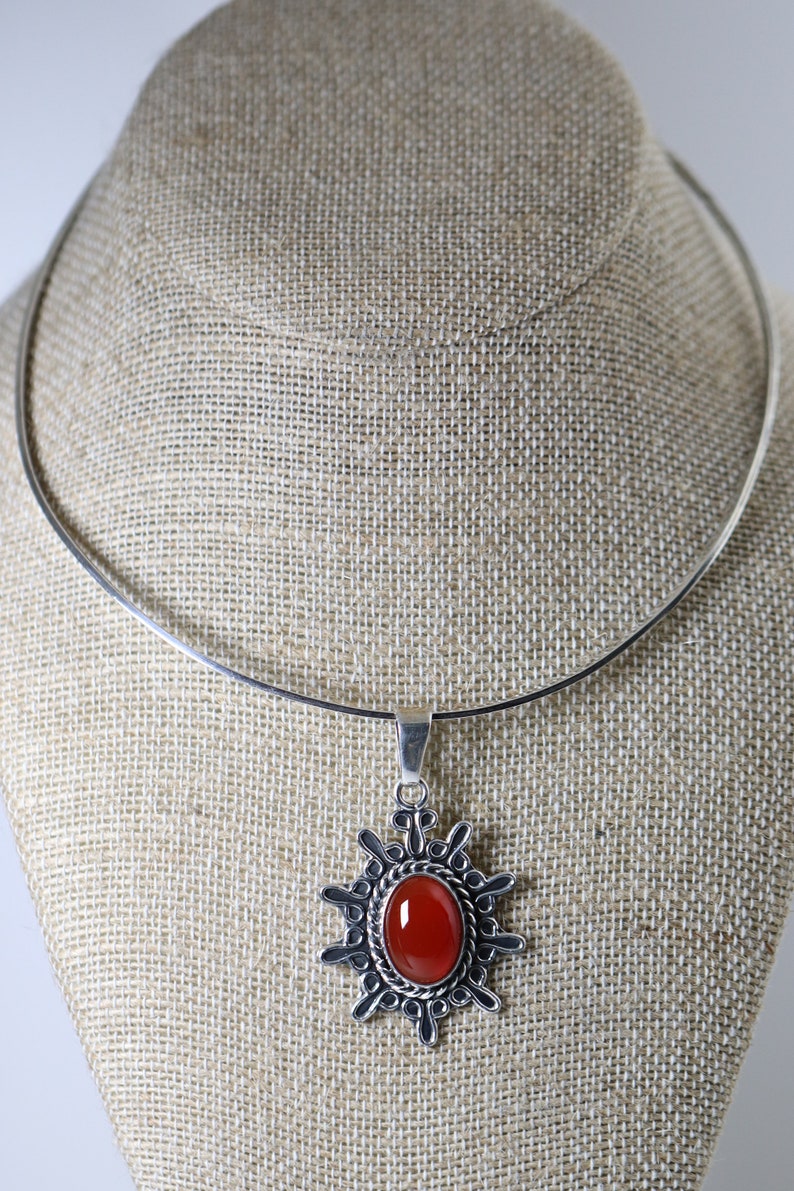 Vintage Sterling Silver Carnelian Cabochon Taxco Choker Necklace Star Pendant and 14.5 5mm Choker