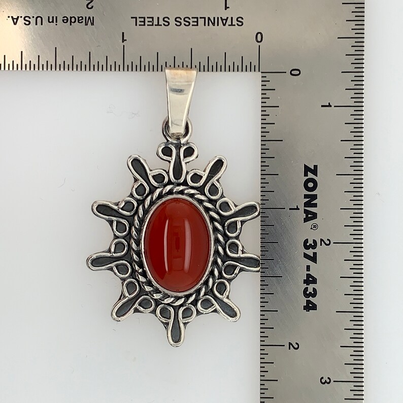 Vintage Sterling Silver Carnelian Cabochon Taxco Choker Necklace Star Pendant and 14.5 5mm Choker