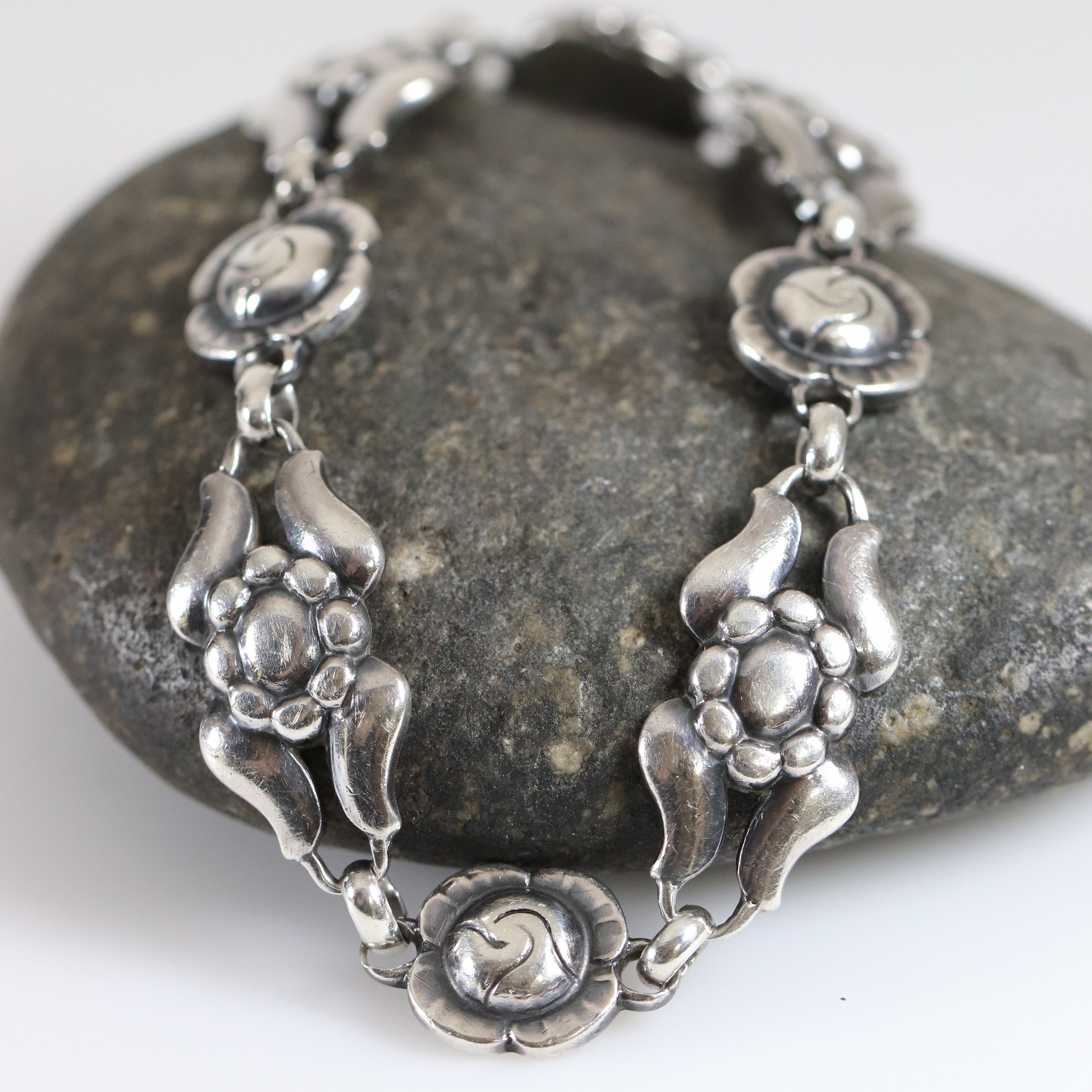 Georg Jensen Floral Bracelet 18 | Vintage Sterling Silver