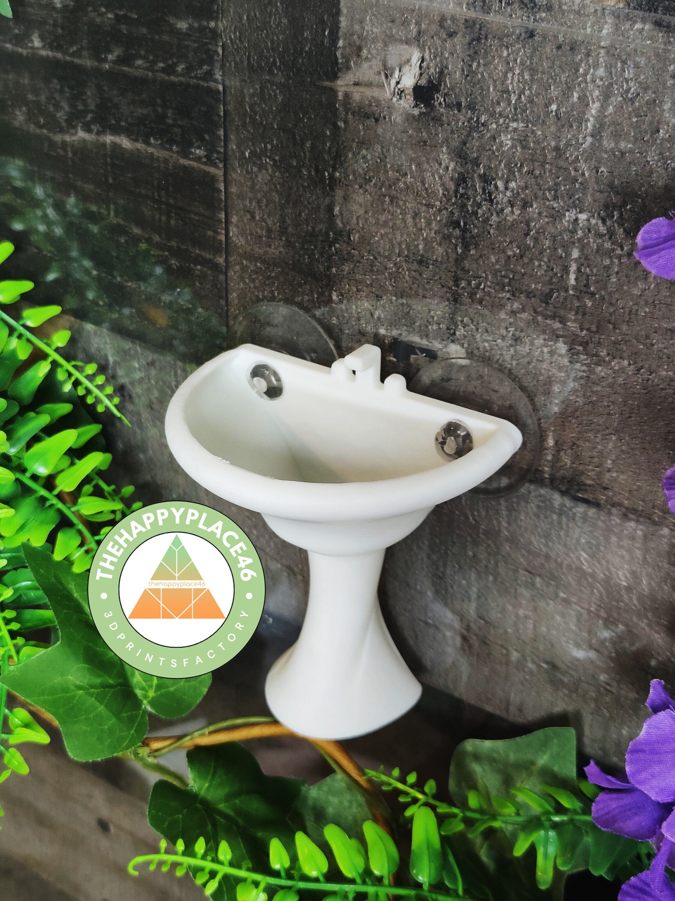 Frog and Gecko Sink Water Dash Hanging