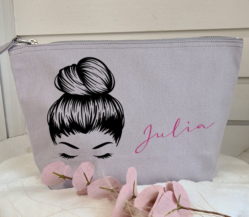 Personalized cosmetic bag with name Toiletry bag Brush bag Make-up bag Makeup Gift girlfriend. Grau