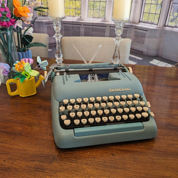 1957 Alpine Blue Smith Corona Silent Super Typewriter (Serviced) - Gordon Keith Typewriter Collection