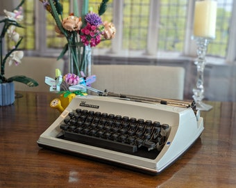 1979 Script Triumph Adler Contessa Typewriter (Serviced) - Gordon Keith Collection