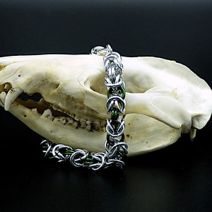 Green and Silver Byzantine Chain Bracelet in Aluminum