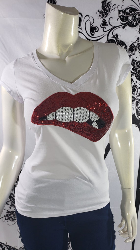 red sequin lips t shirt