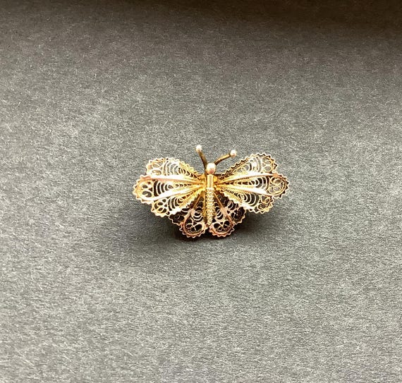 Ancienne épingle/broche papillon en argent et coquille d'ormeau, 1,5 x Ancienne épingle/broche papillon en argent et coquille d'ormeau, 1,5 x