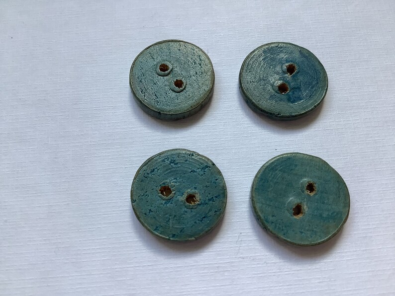 Vintage wooden buttons zdjęcie 2