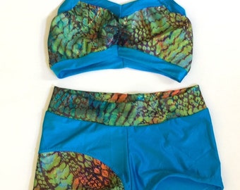 Womens SMALL turquoise and snakeskin jungle print dance outfit / costume. Halter bra top with matching booty shorts