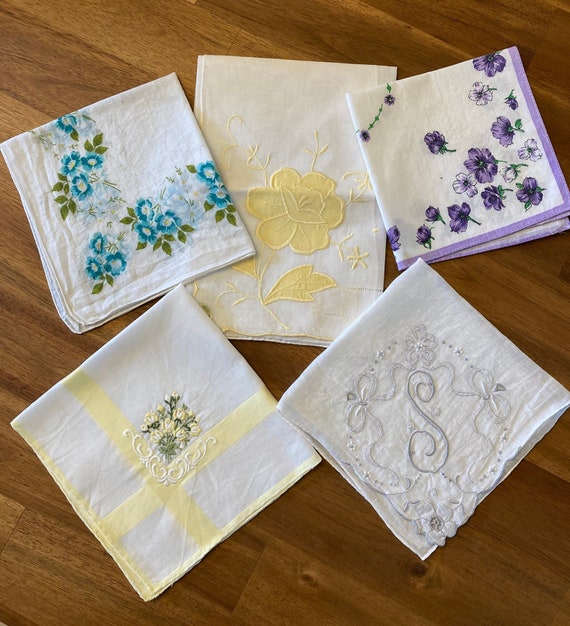 vintage ladies handkerchief Gem