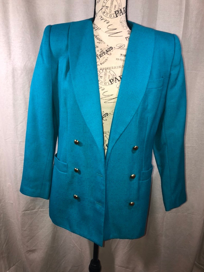 Gorgeous Vintage Blazer with Gold details