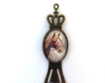Chestnut Horse Portrait, Vintage Art, Elegant, Gift for Horse Lover, Pendant, Bookmark, Earrings, Brooch, Pin, Handmade, Glass Cabochon