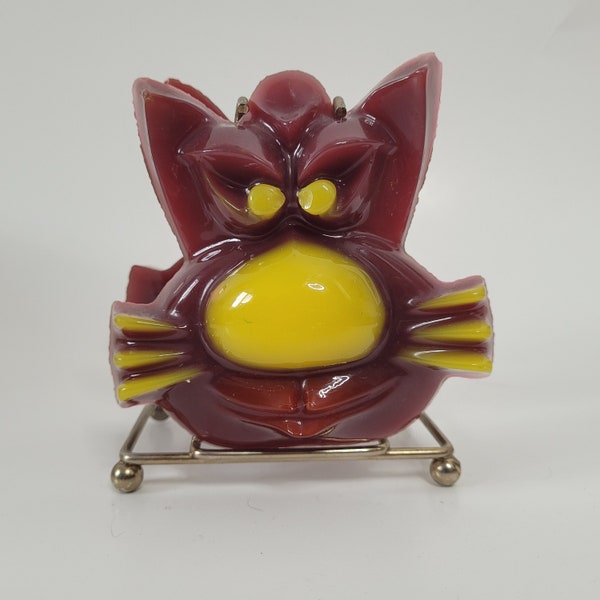 Vintage lucite resin red and yellow cat face napkin holder