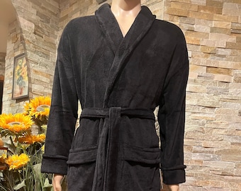 Men&#39;s Black Plush Robe Personalized with Custom Embroidery