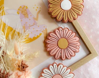 Handcrafted Terracotta Clay Daisy Wall Hanging: Kids Room Decor