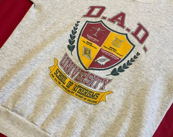 Vintage 1993 Dad University Funny Fatherism Crewneck Adult Large