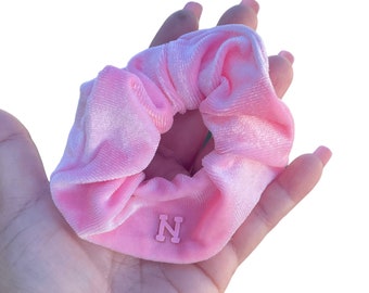 Personalized Scrunchie, Initial Hair Scrunchie, Pink Scrunchie, Velvet Scrunchie, Pink Velvet Scrunchie, Velvet Scrunchie, Hair Tie