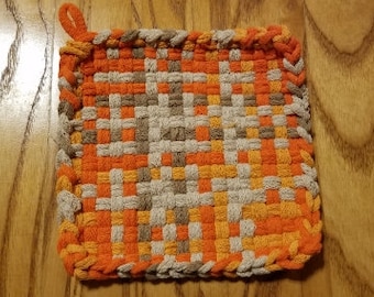 Agarradera de lazo tejido en una mezcla de tonos naranja y tostado - 'Rusty Auburn'