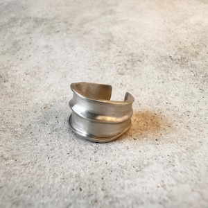 Adjustable Wide Band Silver Ring, Unique Handcrafted Statement Jewelry, Minimalist Boho Cuff Ring for Women, Modern Elegant Jewelry Gift