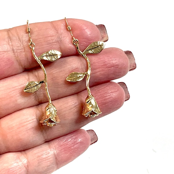 Gold Rose Earrings, Rose Earrings, Flower Earrings, Rose Jewelry , Flower Jewelry, Rosebud Earrings, Summer Jewelry , Bridesmaid Gift