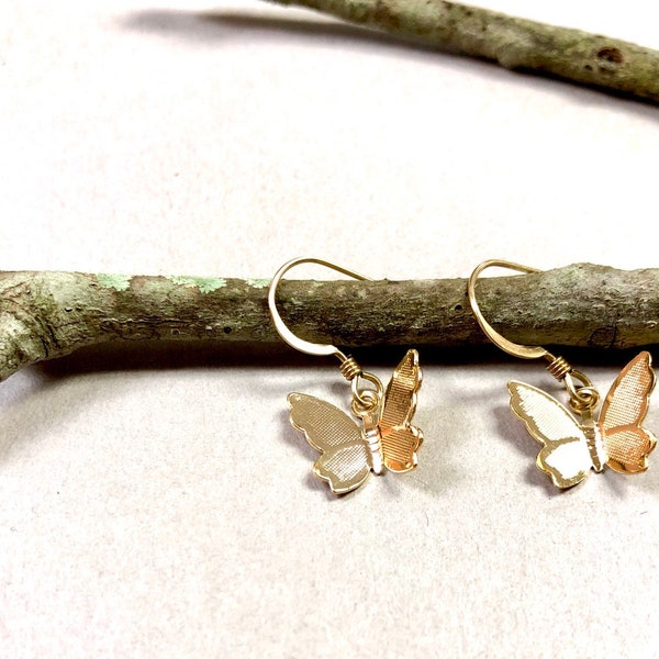 Dainty Gold Butterfly Earrings, Small Butterfly Dangle Earrings, Minimalist Earrings, Minimalist Jewelry , Summer Jewelry