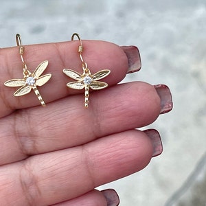 Dainty Gold Dragonfly Earrings, Small Dragonfly Dangle Earrings, Minimalist Earrings, Minimalist Jewelry , Summer Jewelry, Dragonfly Jewelry