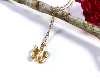 Dainty Gold Butterfly Necklace,Small Butterfly Necklace, Gold Layering Necklace, Minimalist Necklace, Minimalist Jewelry, Summer Jewelry