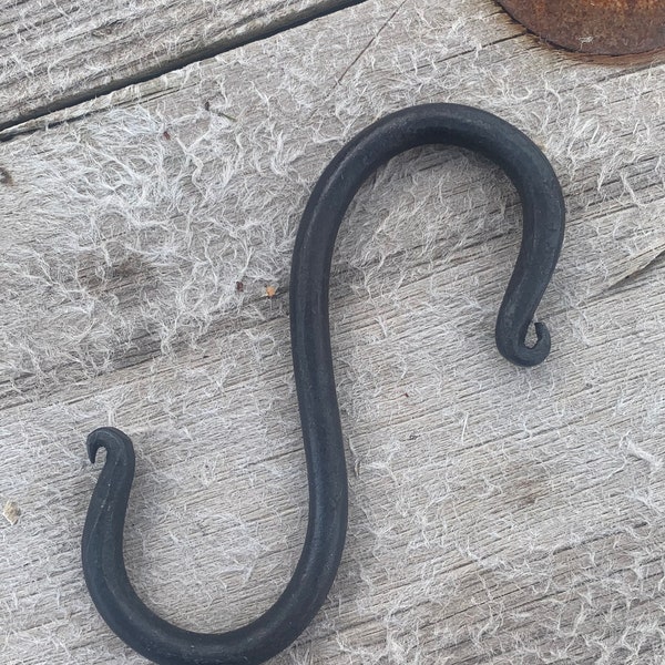 Hand forged S hook