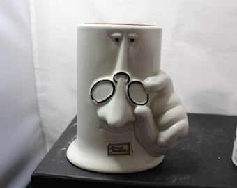 Eyeglass holder