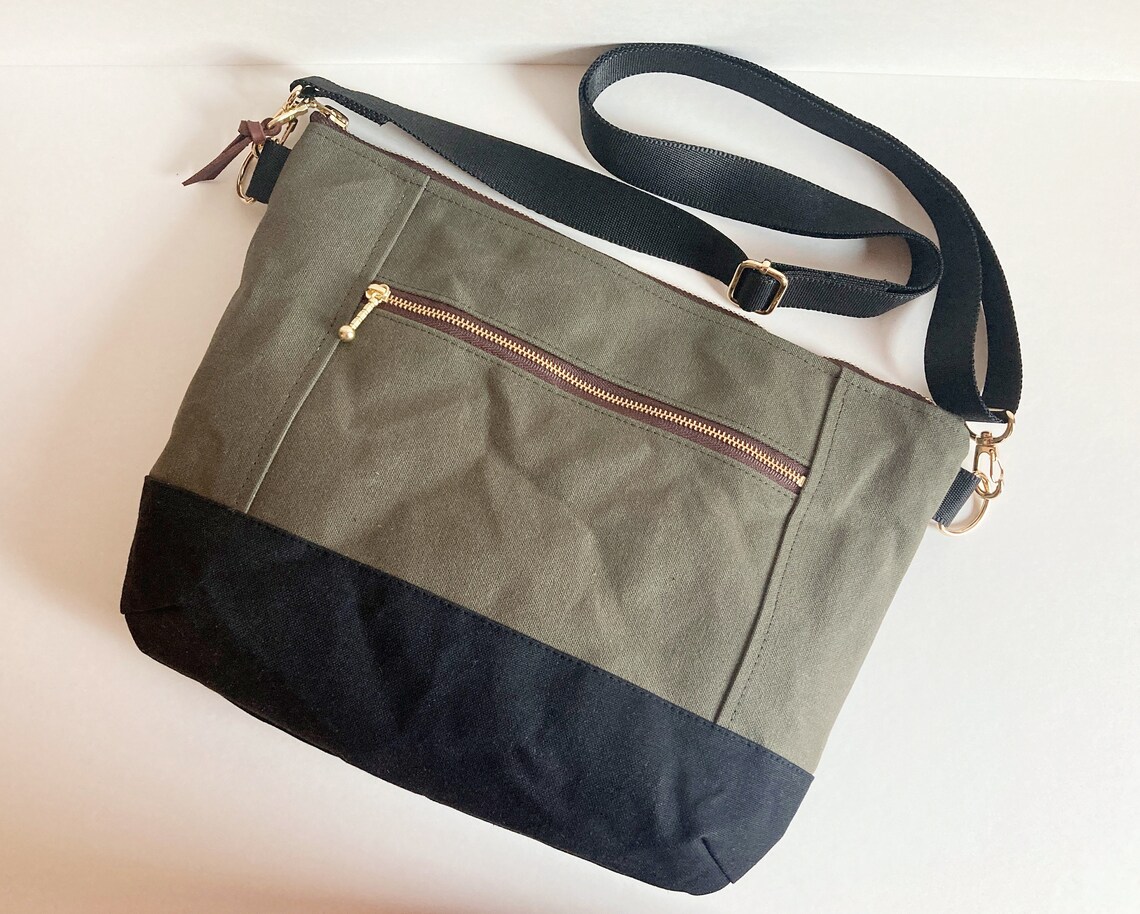 Medium size Waxed canvas Cross body bag with Zipper Canvas Etsy