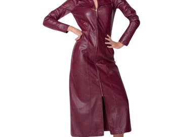 Vestido de piel de cordero: un conjunto de mujer hecho a mano