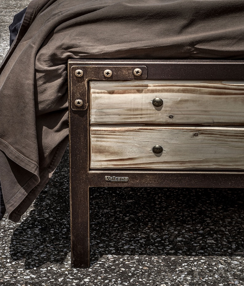Elegant Industrial Platform Iron And Wood Bed With Glamorous Touch | Double Queen Rustic Style Handmade Model MIRTO | Antique Bedroom Decor