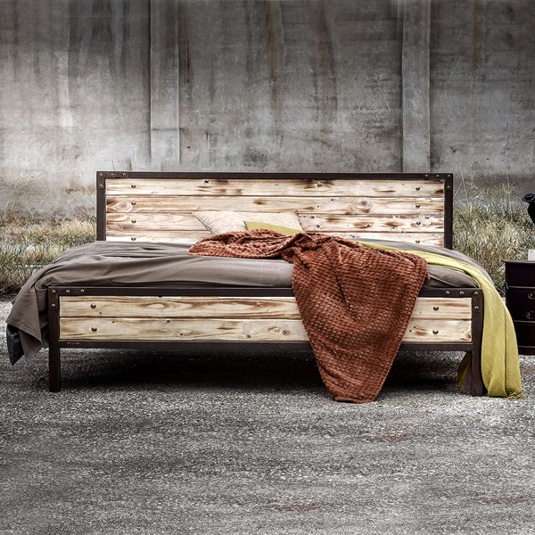 Bett aus Eisen und Holz Industrieller Stil Handgemacht -Modell Mirto