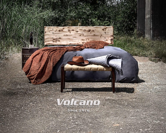 Industrial Metal and Wood Bed DAFNI – Loft Iron Bed Frame 160x200 180x200