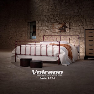 Estrutura de cama industrial em metal 160x200 180x200 IRIS Design minimalista Feito à mão