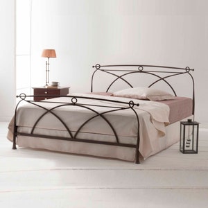 Crafted Elegance Unique Design Iron Minimalist Bed Frame | Model ANITA Harmonious Blend Of Nostalgic Tones And Modern Touches Bed