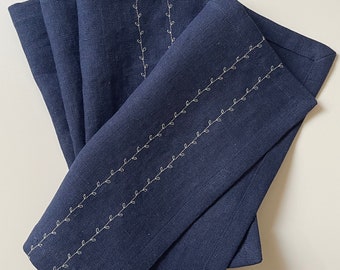 Serviettes en lin brodées - Lot de 4 - bleu marine - dimension 25,4 x 25,4 cm