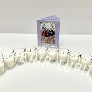 12 Velas Devocionais de Vidro à Divina Providência/Conjunto de 12 Veladoras Devocionais em Vaso de Cristal à Divina Providência