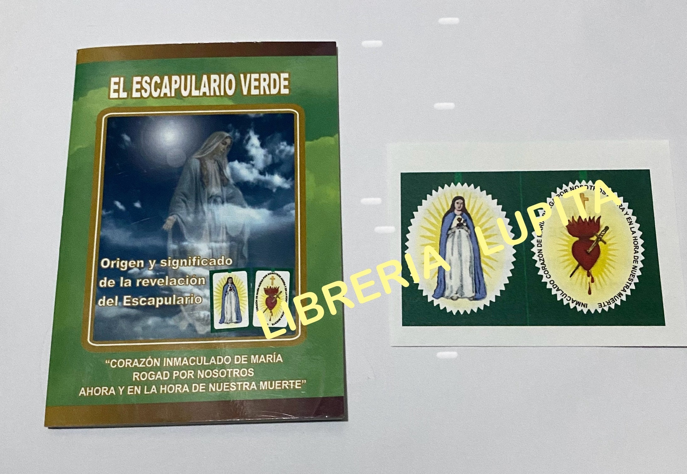 BEST SELLER!  3 piece Kit Green Scapular/ Kit de 3 piezas Escapulario Verde