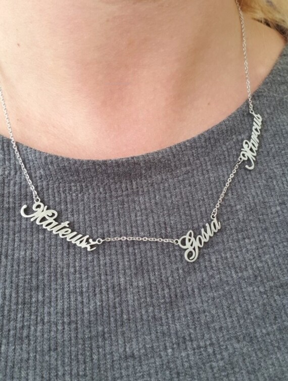 5 on sale name necklace