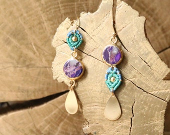 ASYMMETRY | Macrame earrings jewelry with dyed regalite stone