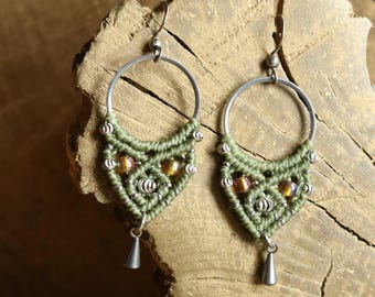Mini Iris | Macrame Earrings | Boho | Festival Jewelry | Beads | Handmade | Gift for Her | Personalized |
